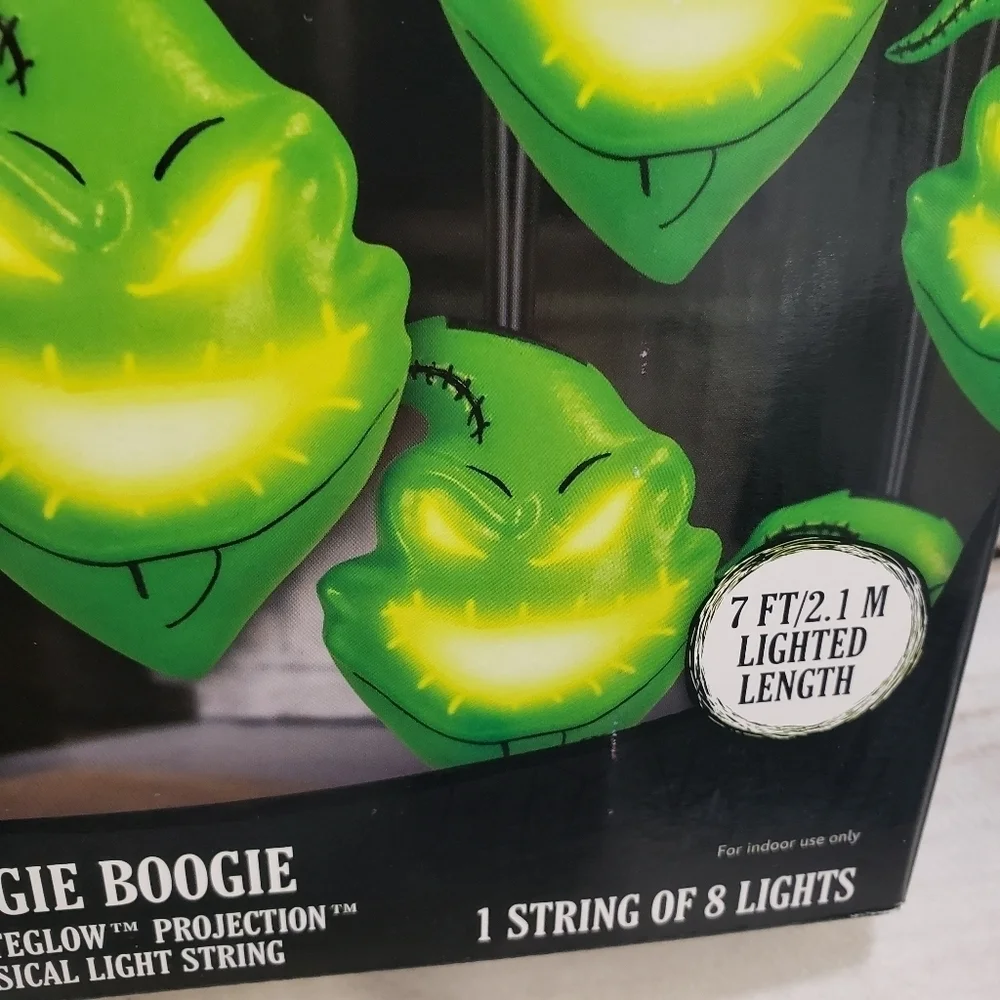 Gemmy Oogie Boogie LED Emoteglow Projection Musical Lights 7 Feet Long 8 Lights